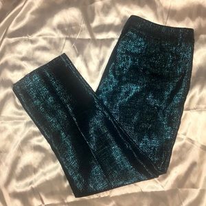 Express Capri Length Trousers